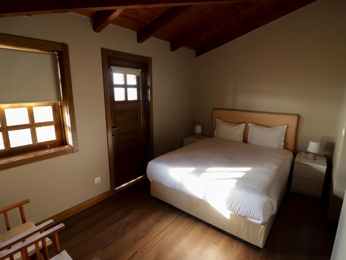 Appartement Casa Da Mae - Izei à Chaves Extérieur photo