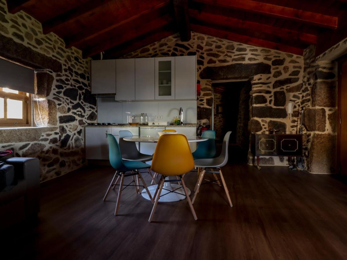 Appartement Casa Da Mae - Izei à Chaves Extérieur photo