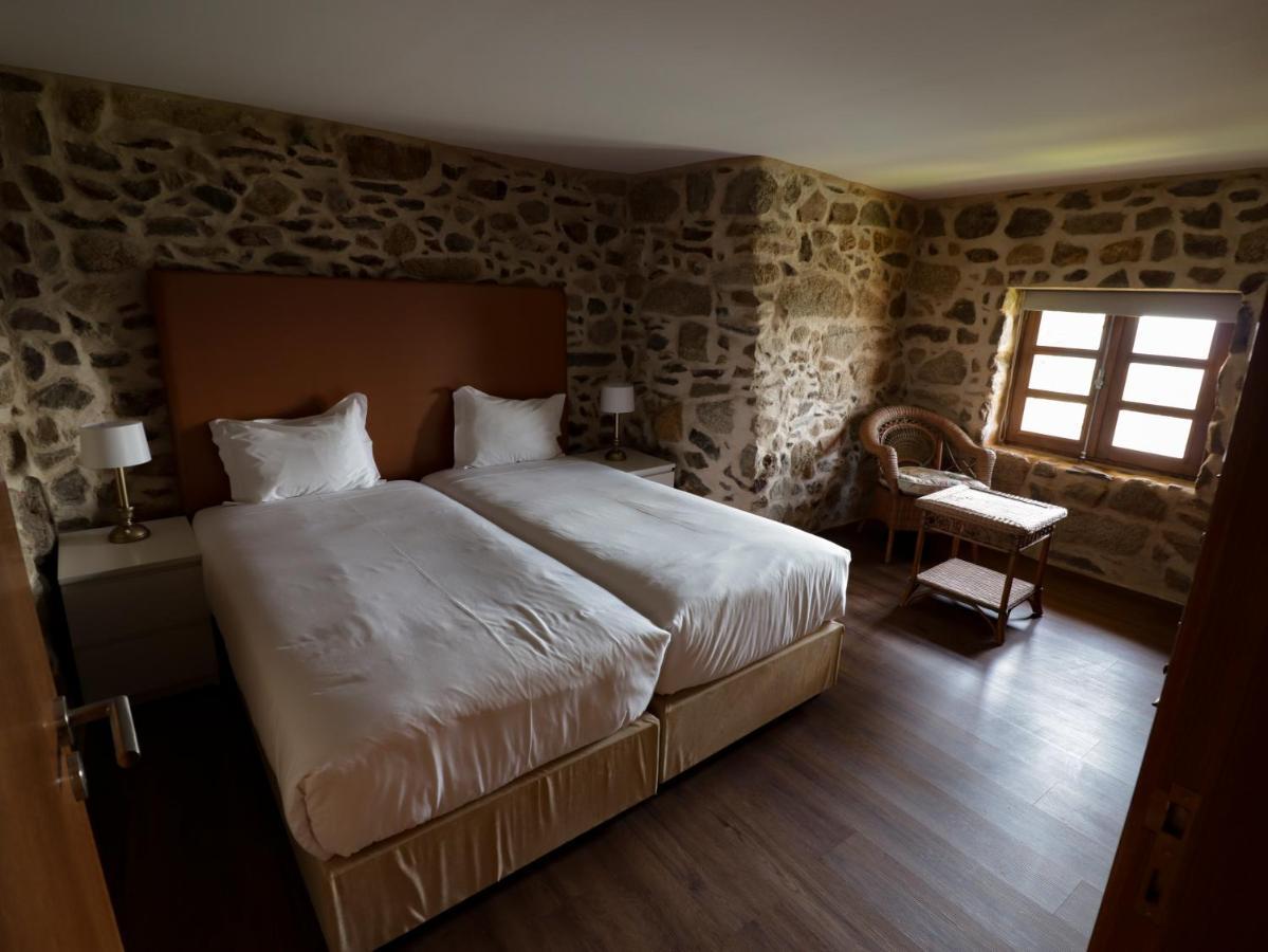 Appartement Casa Da Mae - Izei à Chaves Extérieur photo